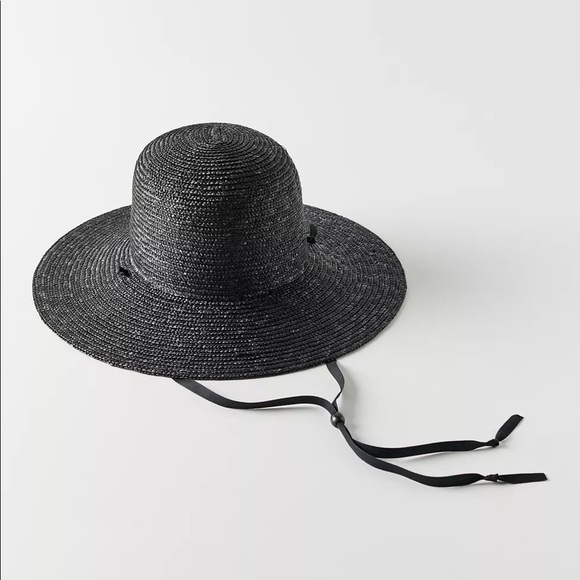 NWT Round Straw Sun Hat - Picture 3 of 3